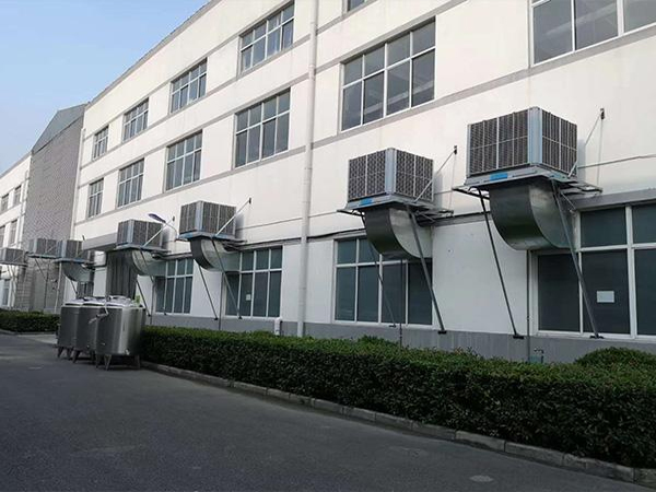 企業(yè)為什么選擇廠房環(huán)?？照{(diào)為車間降溫而不選擇傳統(tǒng)空調(diào)